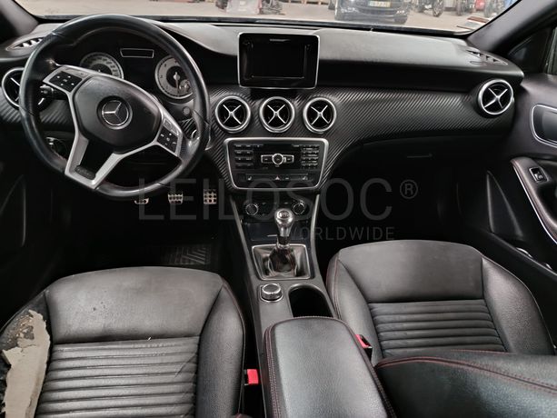 Mercedes-Benz A 180 · Ano 2013