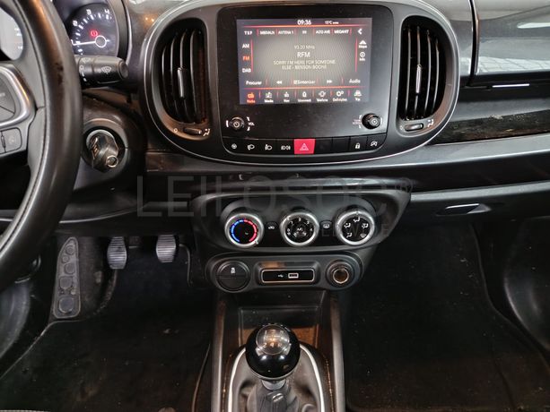 Fiat 500L · Ano 2019