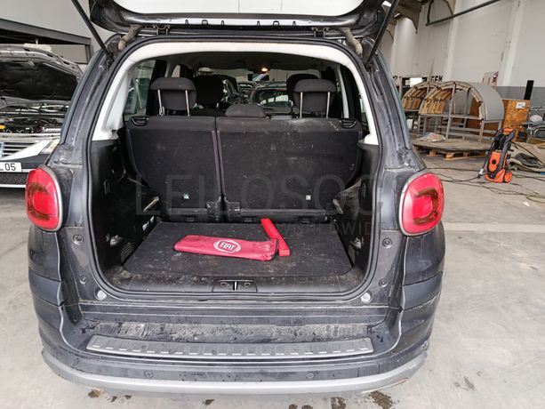 Fiat 500L · Ano 2019