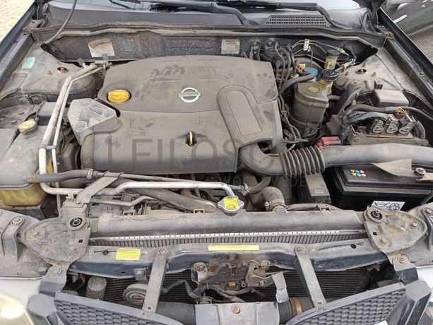 Nissan Almera II Hatchback 1.5 DCi · Ano 2003