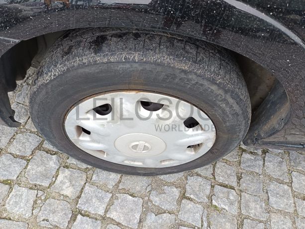 Nissan Almera II Hatchback 1.5 DCi · Ano 2003