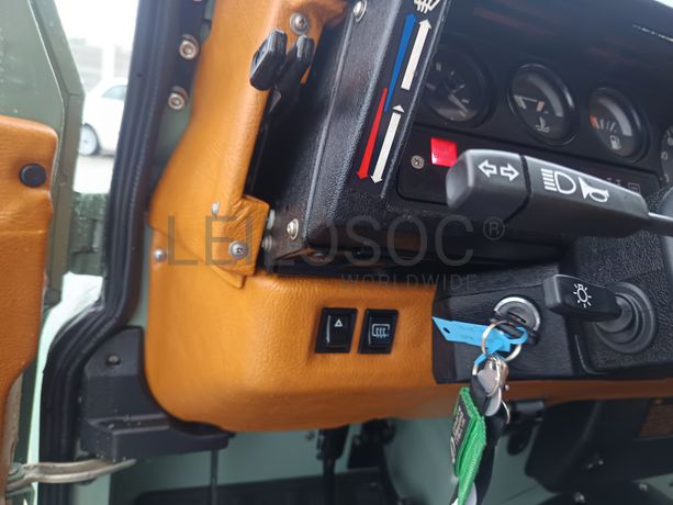 Land Rover Defender TDI 90 · Ano 1994