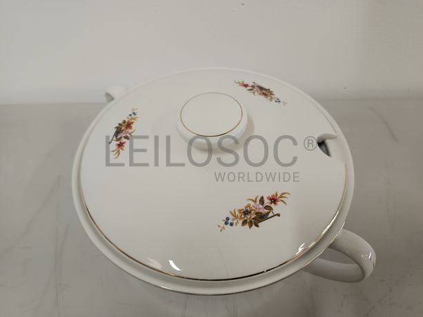 Sopeira em porcelana