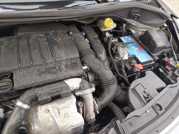 Peugeot 207 1.6 HDI · Ano 2009