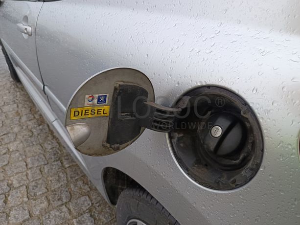 Peugeot 207 1.6 HDI · Ano 2009