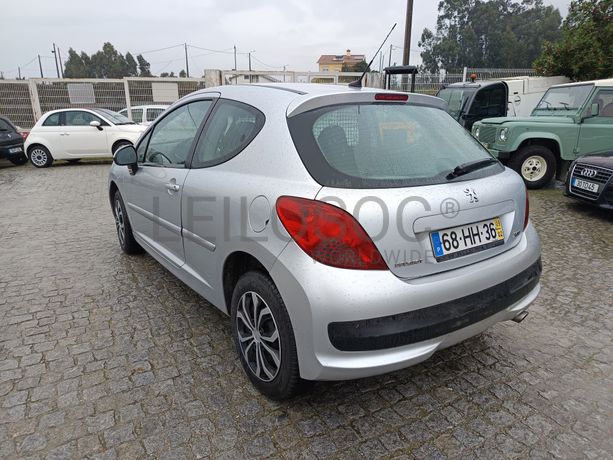 Peugeot 207 1.6 HDI · Ano 2009