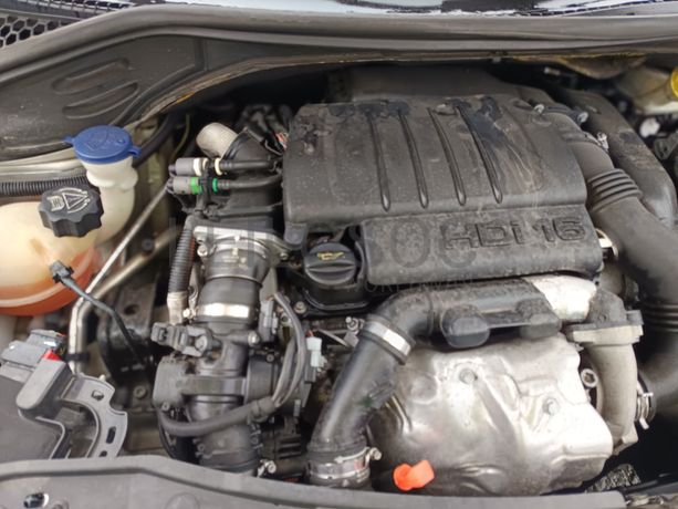 Peugeot 207 1.6 HDI · Ano 2009