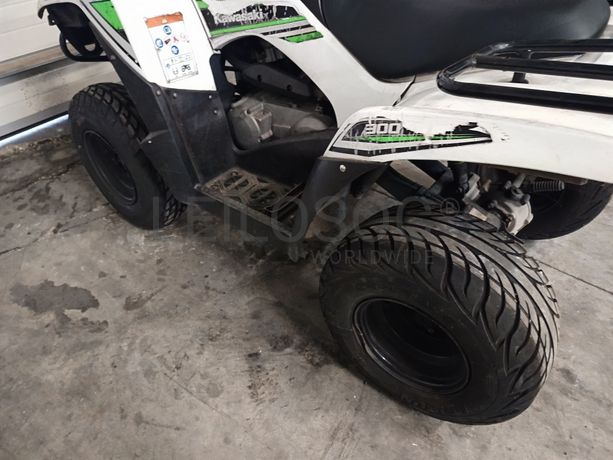 KAWASAKI KVF300 · Ano 2015