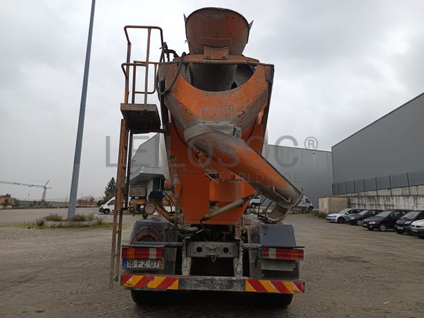 Autobetoneira Mercedes-Benz 3236 B · Ano 2008