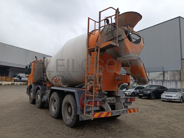 Autobetoneira Mercedes-Benz 3236 B · Ano 2008