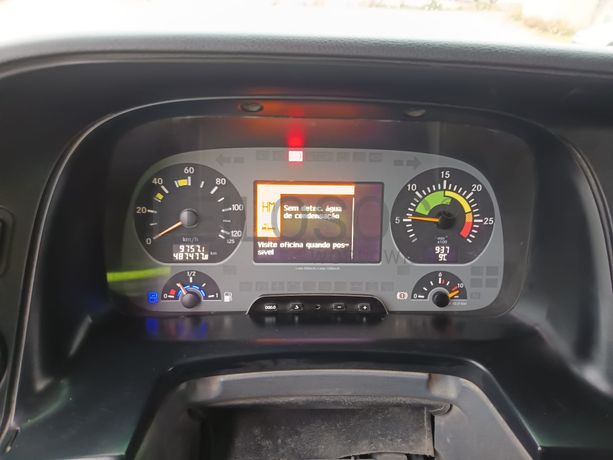 Autobetoneira Mercedes-Benz 3236 B · Ano 2008