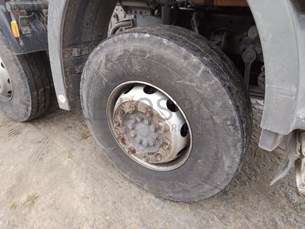 Autobetoneira Mercedes-Benz 3236 B · Ano 2008