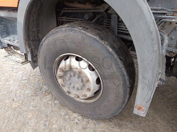 Autobetoneira Mercedes-Benz 3236 B · Ano 2008