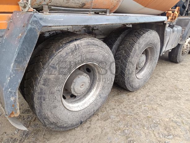 Autobetoneira Mercedes-Benz 3236 B · Ano 2007