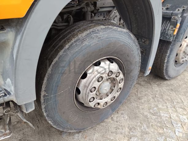 Autobetoneira Mercedes-Benz 3236 B · Ano 2007