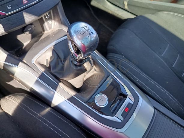 Peugeot 308 · Ano 2014