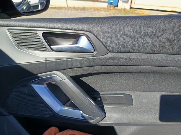 Peugeot 308 · Ano 2014