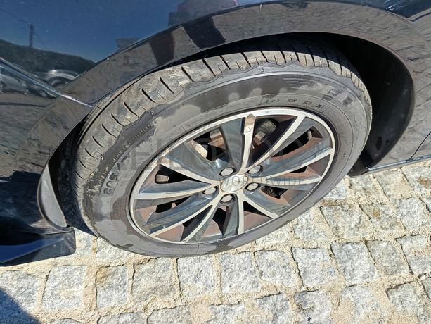 Peugeot 308 · Ano 2014