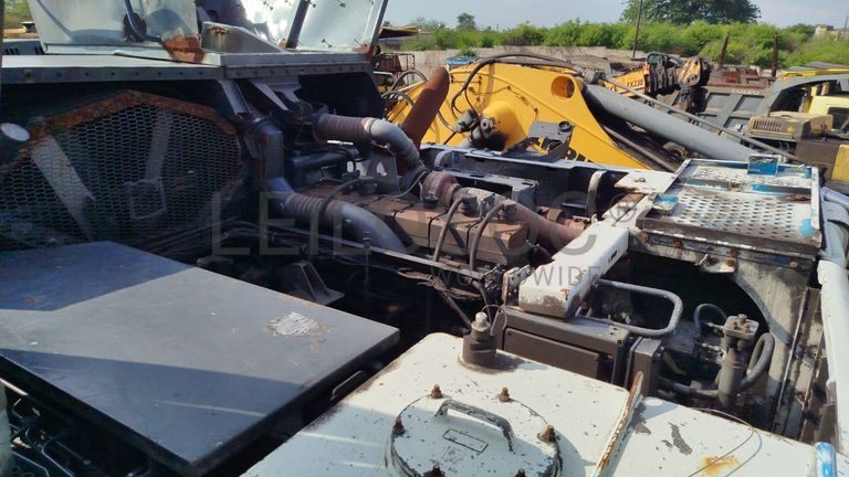 Escavadora Liebherr R984C