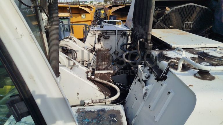 Escavadora Liebherr R984C