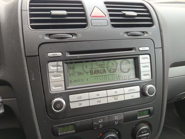 Volkswagen Golf · Ano 2005