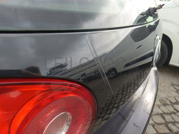 Volkswagen Golf · Ano 2005