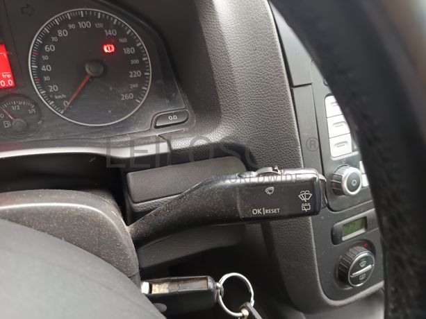 Volkswagen Golf · Ano 2005