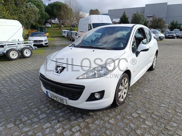 Peugeot 207 · Ano 2011