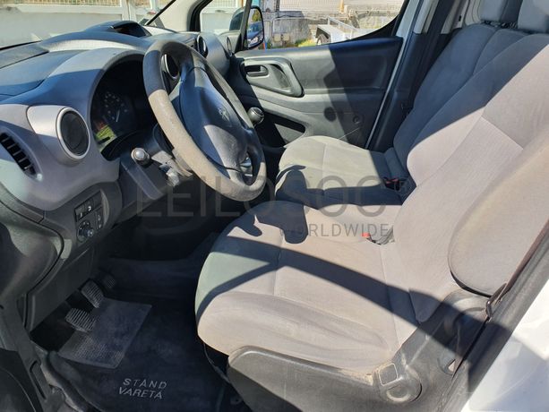 Peugeot Partner · Ano 2016