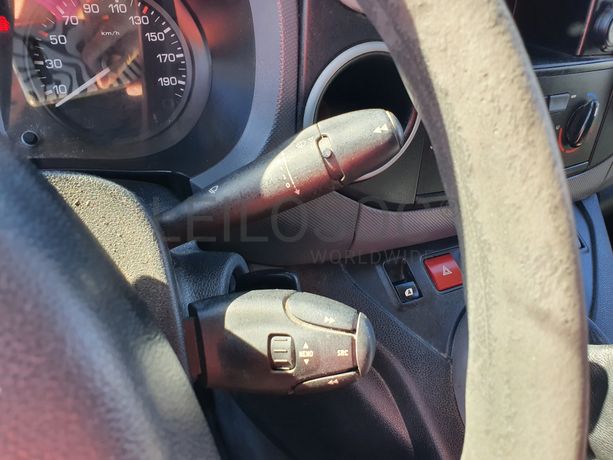 Peugeot Partner · Ano 2016
