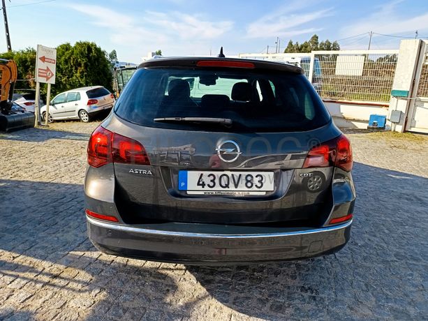 Opel Astra · Ano 2016
