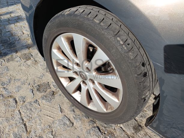 Opel Astra · Ano 2016