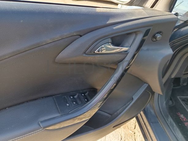 Opel Astra · Ano 2016