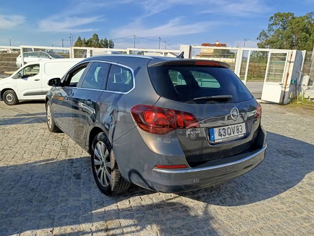 Opel Astra · Ano 2016