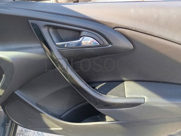 Opel Astra · Ano 2016