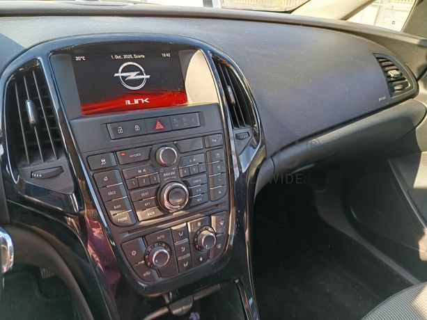 Opel Astra · Ano 2016