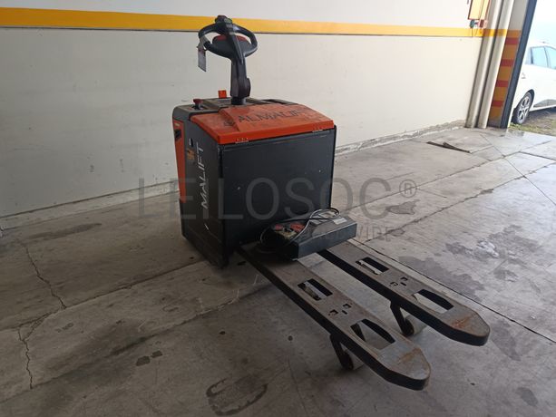 Porta Paletes Elétrico Noblelift · Ano 2023