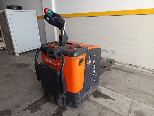 Porta Paletes Elétrico Noblelift · Ano 2023