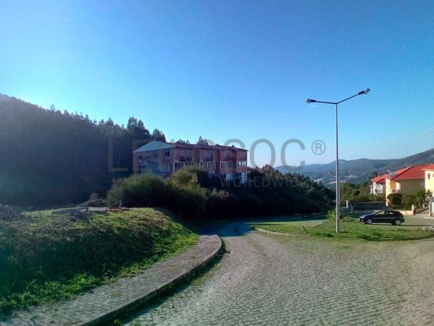 Terreno para Construção com 420 m² · Raiva, Castelo de Paiva