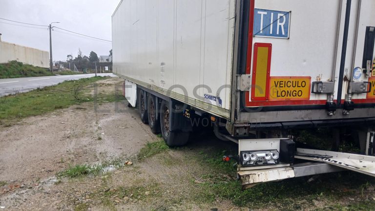 Semirreboque Schmitz