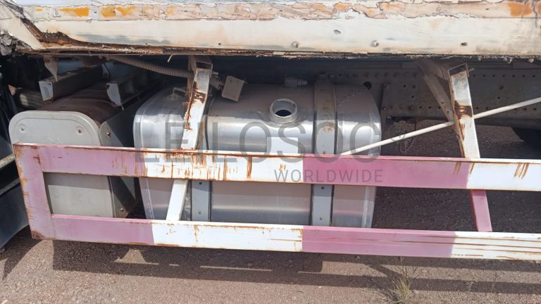 Camião frigorífico Sinotruk Howo 336