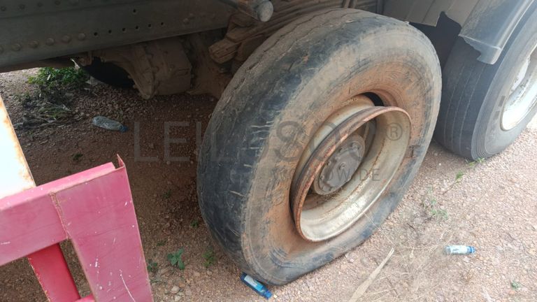 Camião frigorífico Sinotruk Howo 336