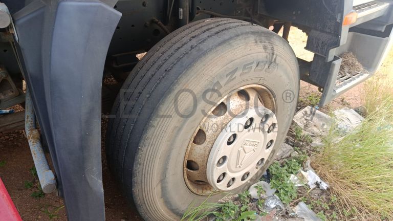 Camião frigorífico Sinotruk Howo 336