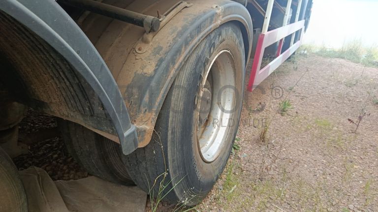 Camião frigorífico Sinotruk Howo 336