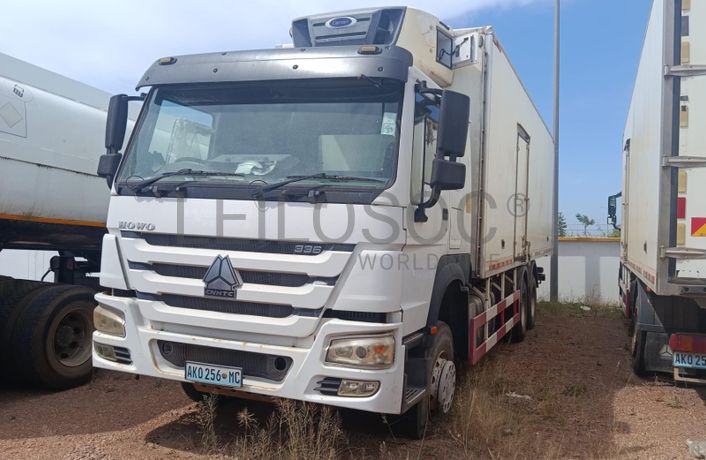 Camião frigorífico Sinotruk Howo 336