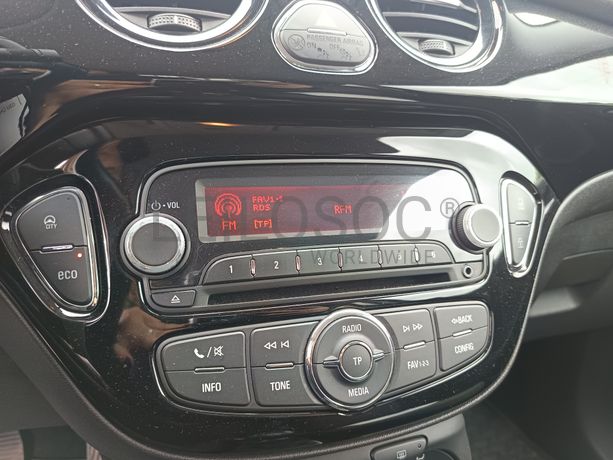 Opel Adam · Gasolina/GPL · Ano 2017