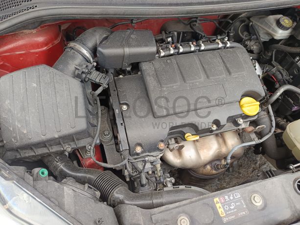 Opel Adam · Gasolina/GPL · Ano 2017
