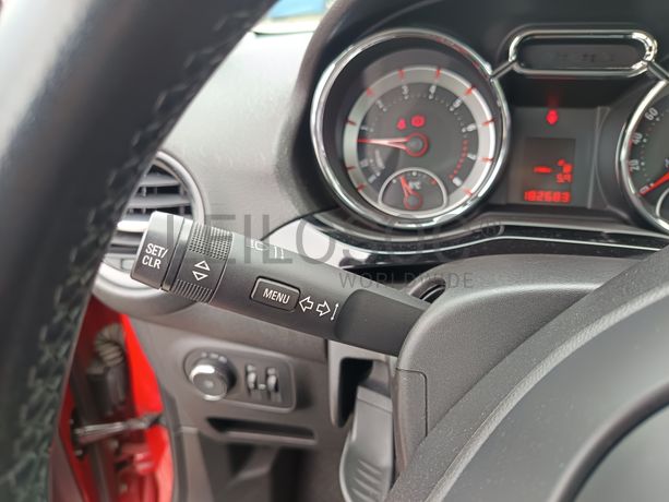 Opel Adam · Gasolina/GPL · Ano 2017