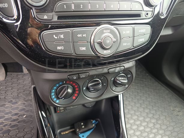 Opel Adam · Gasolina/GPL · Ano 2017