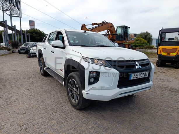 Mitsubishi L200 2.3 DI-D 4 WD Space CAB · Ano 2022